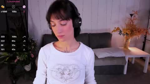 Unfortunately Denise has discontinued her work but I hope you will be excited about the new cool girl Jia online show from October 2025 06:03:01 AM