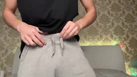 Den online show from January 2025 03:50:01 PM