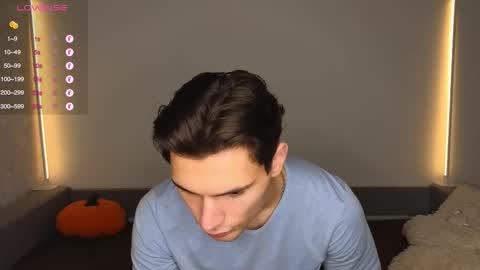 Den online show from December 2025 12:23:02 PM