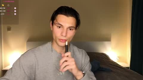 Snapshot of denlover chatting on April 2026 06:23:01 PM Den online show from April 2026 06:23:01 PM