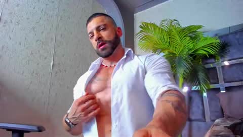 Snapshot of dennis_cox_ chatting on March 2025 10:34:02 AM dennis_cox_ online show from March 2025 10:34:02 AM
