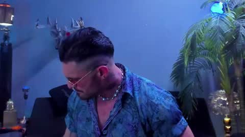 dennis_cox_ online show from June 2026 05:21:01 AM