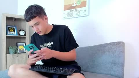 Snapshot of dennis_hills chatting on March 2026 01:22:01 PM Dennis online show from March 2026 01:22:01 PM