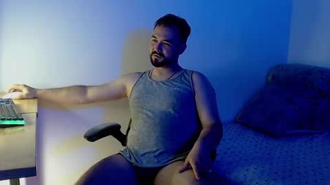 Dereck Mills3 online show from March 2026 02:17:02 AM