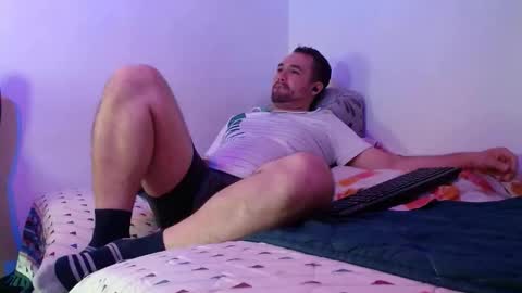 Dereck Mills3 online show from April 2026 04:05:02 AM