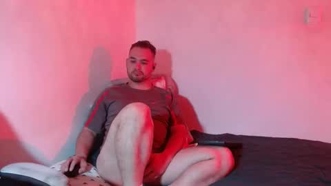 Snapshot of dereck_mills3 chatting on April 2026 03:31:02 AM Dereck Mills3 online show from April 2026 03:31:02 AM