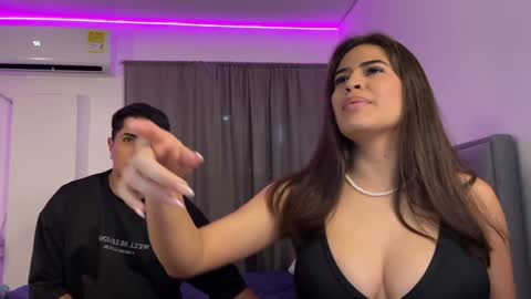 Dereck online show from January 2025 08:13:01 PM