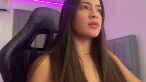 Dereck online show from March 2025 05:35:01 AM