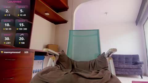 dereckhardd online show from February 2025 02:10:02 PM