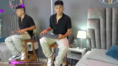 Derek Hussain online show from December 2024 11:11:02 AM