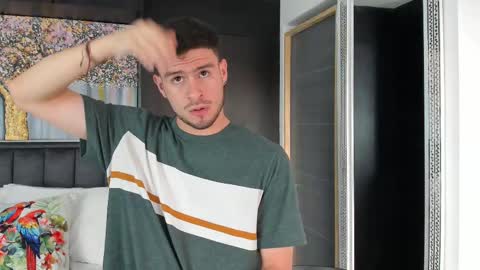 Derek Hussain online show from January 2025 07:44:02 PM