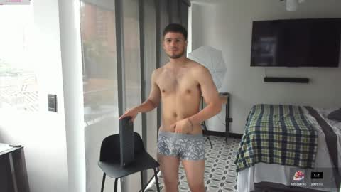 Derek Hussain online show from January 2025 07:50:01 PM