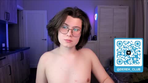 Snapshot of derek_shameless chatting on May 2026 08:57:02 PM Derek online show from May 2026 08:57:02 PM