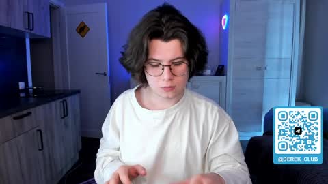 Snapshot of derek_shameless chatting on May 2026 09:15:02 AM Derek online show from May 2026 09:15:02 AM