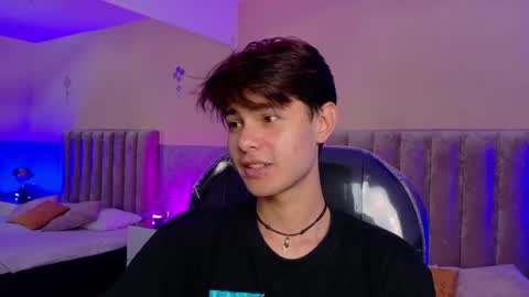 Snapshot of derek_sinn chatting on May 2026 08:14:02 PM derek_sinn online show from May 2026 08:14:02 PM