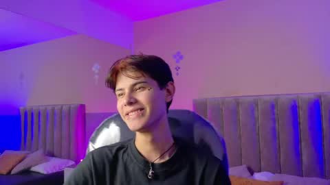 Snapshot of derek_sinn chatting on May 2026 09:13:01 PM derek_sinn online show from May 2026 09:13:01 PM