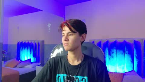 Snapshot of derek_sinn chatting on May 2026 09:08:01 PM derek_sinn online show from May 2026 09:08:01 PM