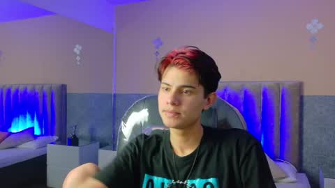 Snapshot of derek_sinn chatting on May 2026 09:14:02 AM derek_sinn online show from May 2026 09:14:02 AM