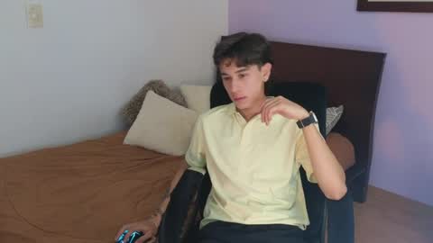 Derek online show from May 2026 09:22:01 PM