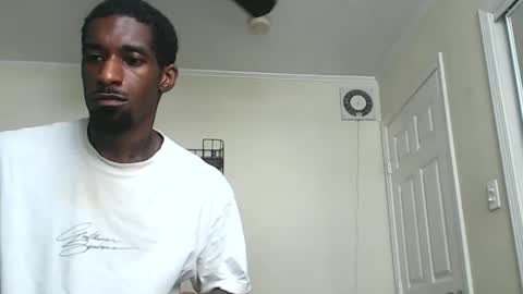 Snapshot of derekthetruth2 chatting on June 2026 03:44:01 PM derekthetruth2 online show from June 2026 03:44:01 PM