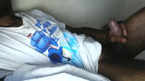 Snapshot of derekthetruth2 chatting on July 2026 01:01:02 AM derekthetruth2 online show from July 2026 01:01:02 AM