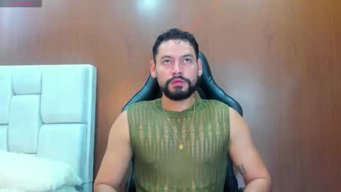 DerryBigger CM online show from October 2025 03:23:02 PM