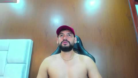 DerryBigger CM online show from March 2026 02:49:01 AM