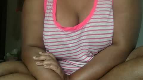 Snapshot of desibrowntelugugirl chatting on November 2025 10:48:01 PM K online show from November 2025 10:48:01 PM