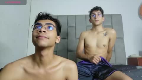 Snapshot of desire4duo chatting on July 2026 09:33:01 AM desire4duo online show from July 2026 09:33:01 AM