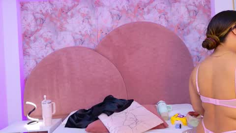 Sara Desire online show from September 2025 11:47:01 AM