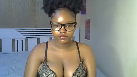 desiredahlia33 online show from March 2026 10:31:02 AM