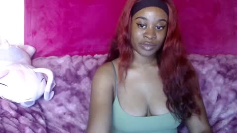 Snapshot of desireeafterdark chatting on January 2025 12:22:02 PM desireeafterdark online show from January 2025 12:22:02 PM