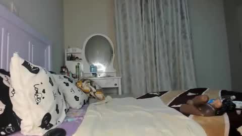 desirepeace online show from April 2026 11:13:01 PM