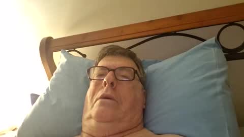 Desmon1958 online show from February 2026 06:14:01 PM