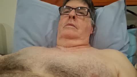 Desmon1958 online show from April 2026 07:58:02 PM