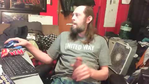 Snapshot of desolation2012 chatting on January 2025 08:03:01 AM desolation2012 online show from January 2025 08:03:01 AM