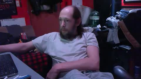 Snapshot of desolation2012 chatting on January 2025 07:10:02 AM desolation2012 online show from January 2025 07:10:02 AM