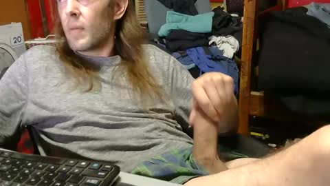Snapshot of desolation2012 chatting on May 2026 04:53:01 AM desolation2012 online show from May 2026 04:53:01 AM