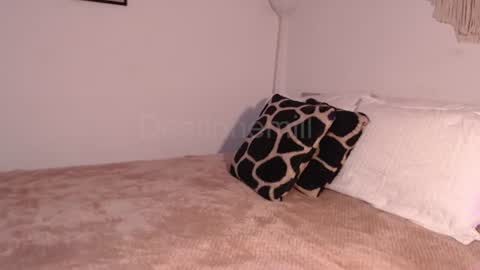 Destinne Mill online show from July 2026 11:23:02 AM