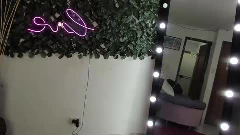 Destiny online show from September 2025 12:06:01 PM