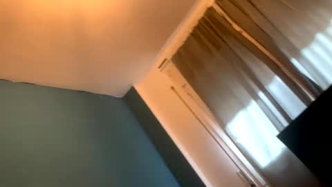 destrosandotelculo online show from September 2025 05:03:01 PM