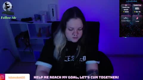 Snapshot of destroyall420 chatting on January 2025 01:50:01 AM Lola Bdsm and fries online show from January 2025 01:50:01 AM