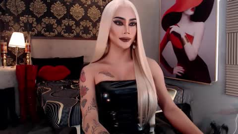 Snapshot of destroyermistressxxx chatting on February 2026 01:42:02 AM destroyermistressxxx online show from February 2026 01:42:02 AM