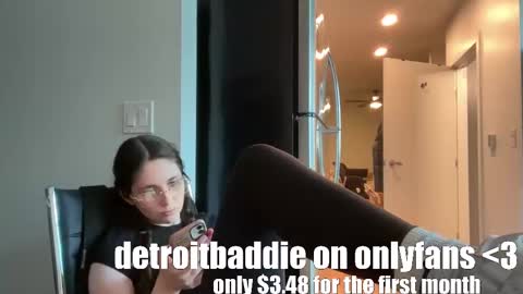 detroitbaddie online show from March 2025 11:09:02 PM