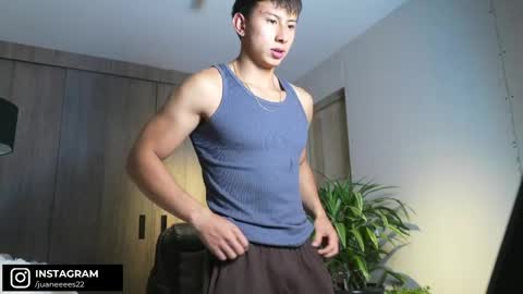 Snapshot of deus_belli chatting on May 2026 10:28:02 PM Deus Belli online show from May 2026 10:28:02 PM