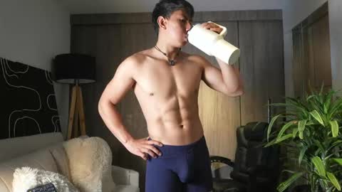 Snapshot of deus_belli chatting on June 2026 04:45:01 PM Deus Belli online show from June 2026 04:45:01 PM