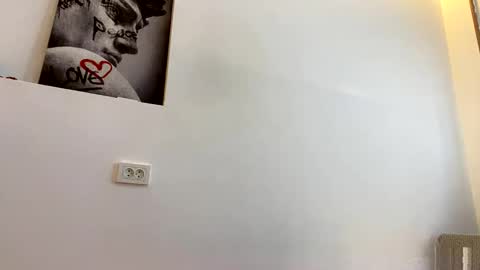 Emily online show from March 2026 05:47:02 AM