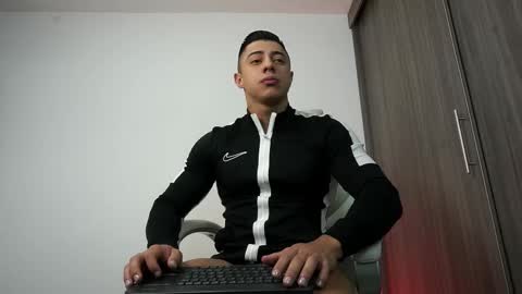 Devin Hunter online show from February 2026 11:53:02 AM