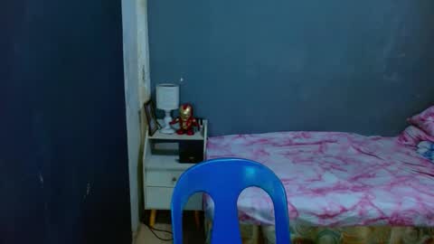 Wanda Maximoff  IG rxnnmts  online show from December 2024 09:23:01 PM