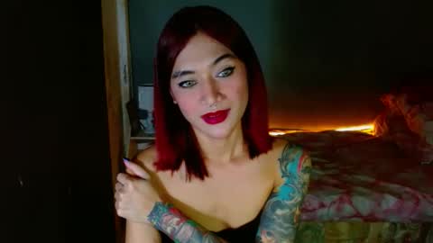 Wanda Maximoff  IG rxnnmts  online show from December 2024 04:56:01 AM